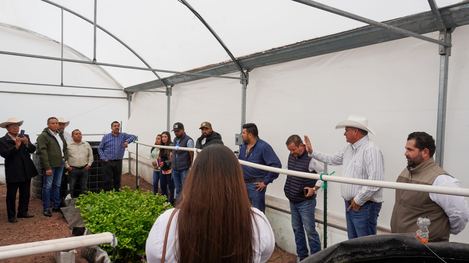 Gobierno Estatal impulsa sistema de acuaponía en la Huasteca para un campo sostenible