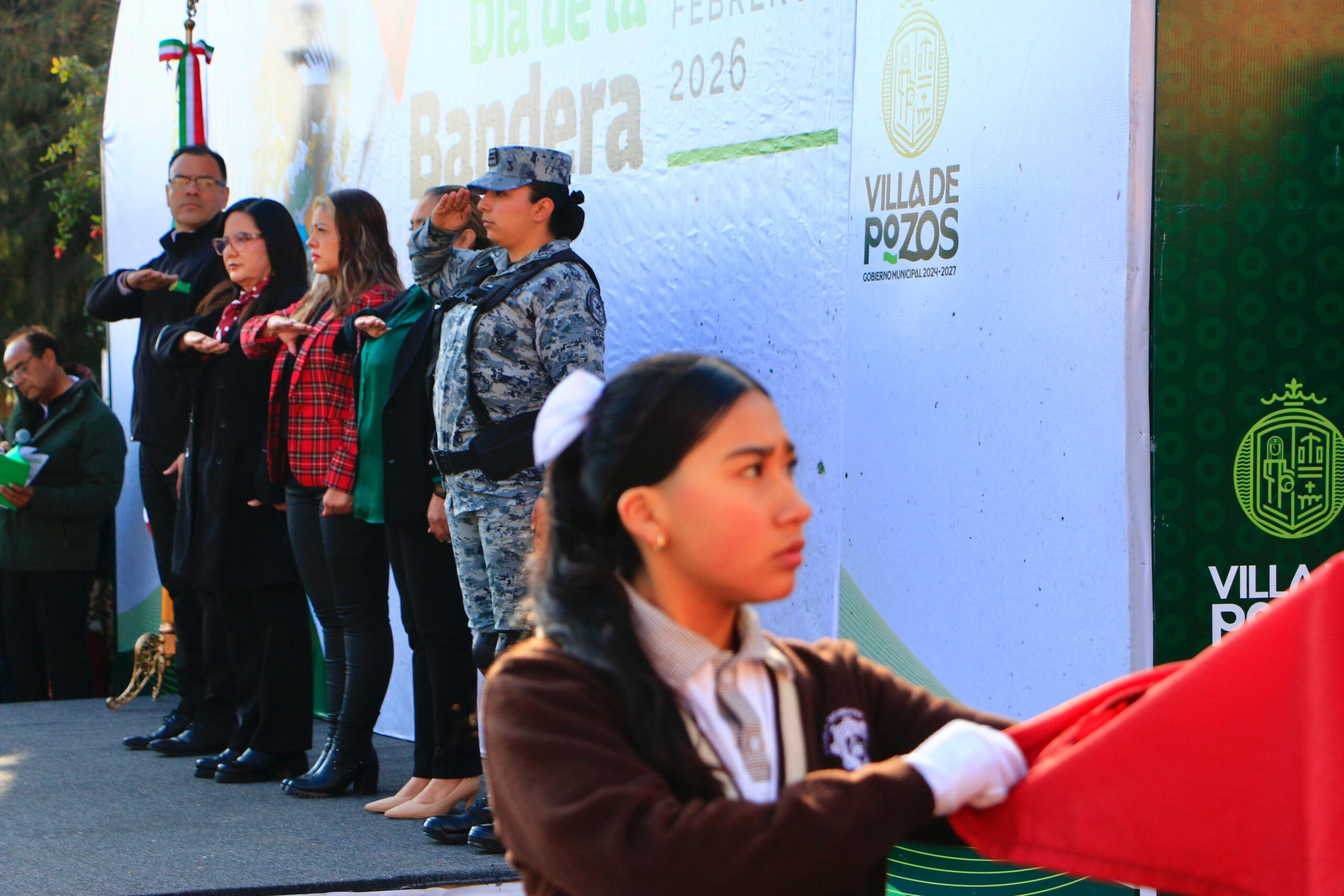 Villa de Pozos conmemora el Día de la Bandera en acto cívico