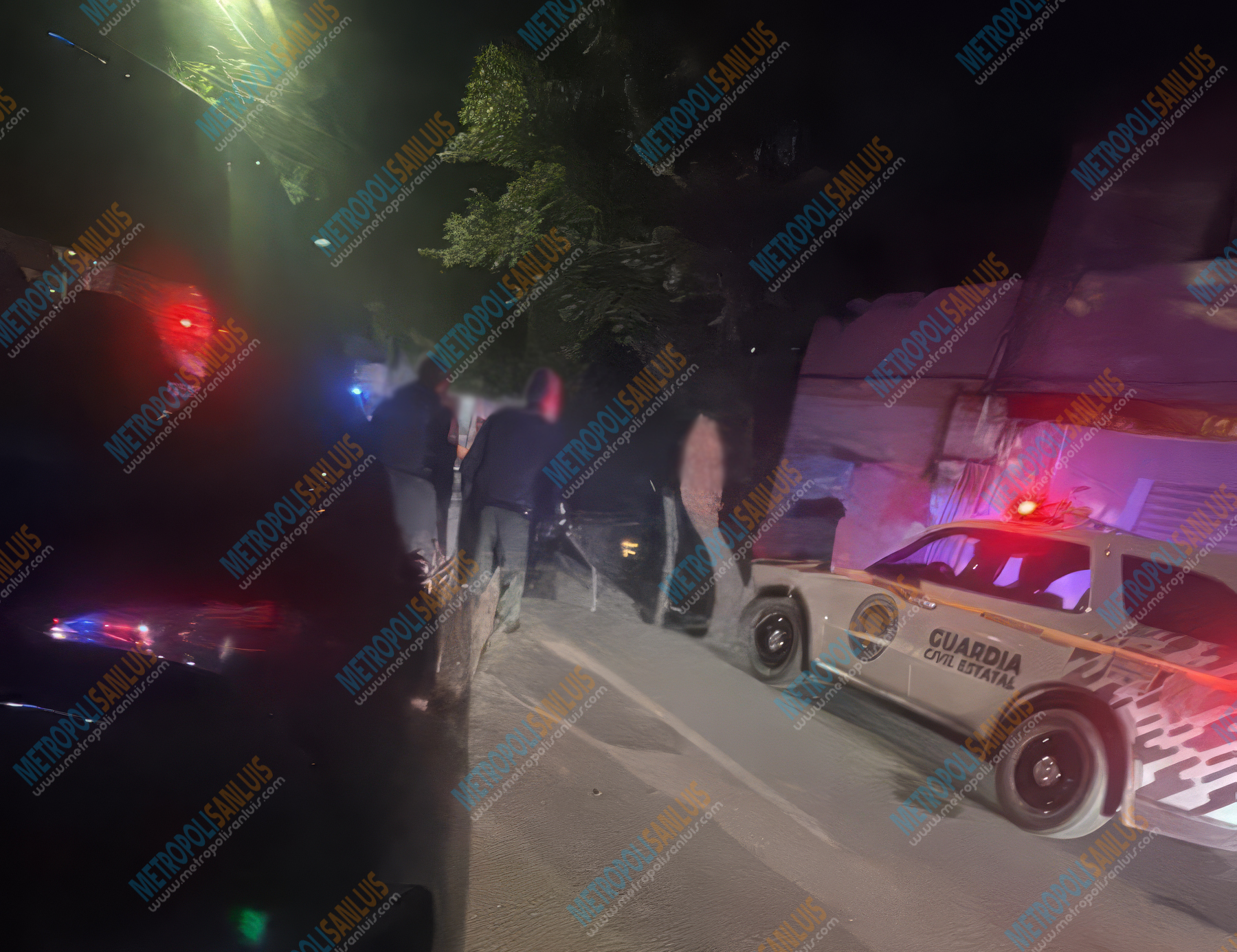 Atacan a balazos a mujer en la colonia Santa Fe; agresores huyeron